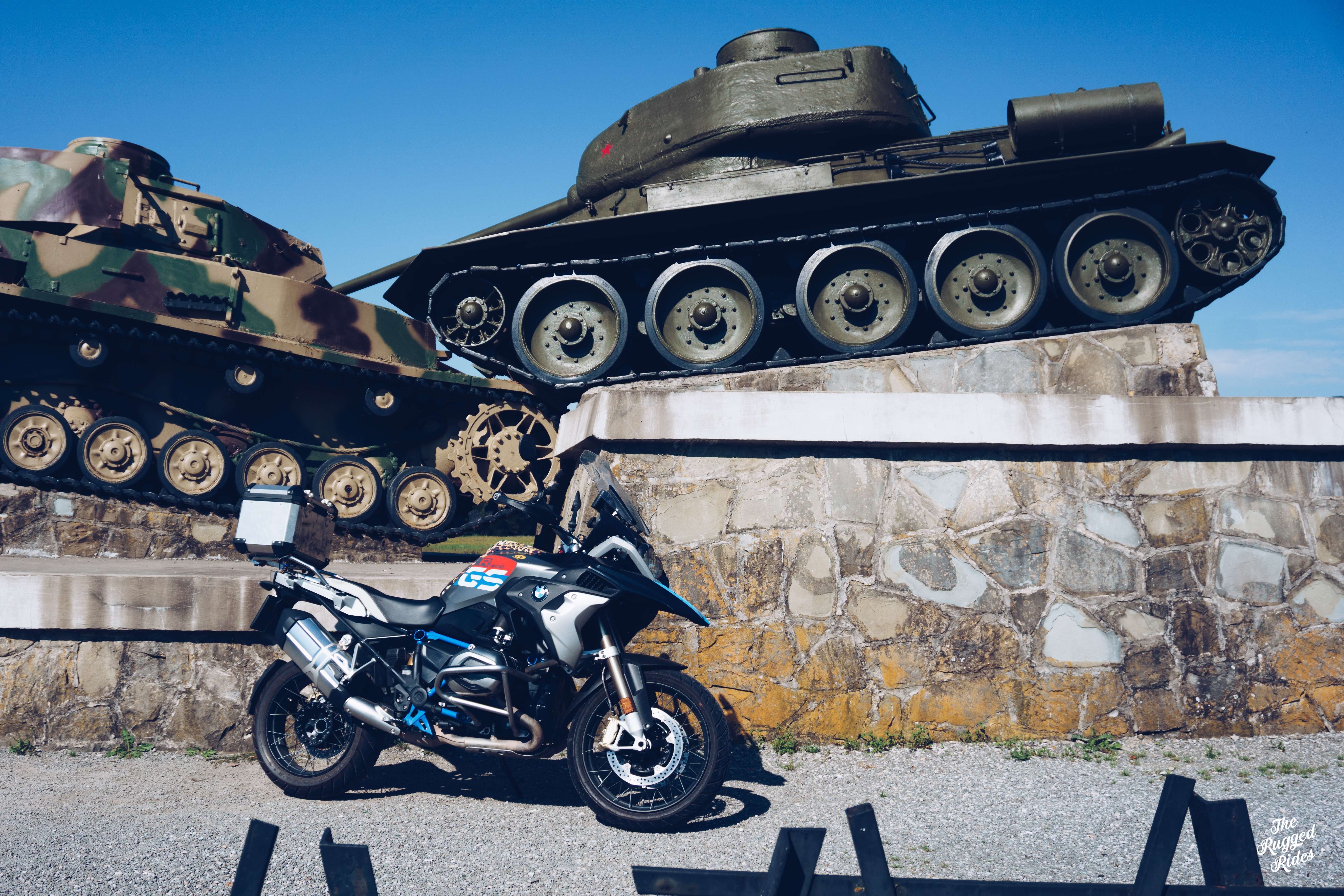 Herr Schnitzel goes hunting